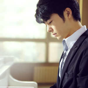 同性恋男人鸡巴操男孩屁股视频
